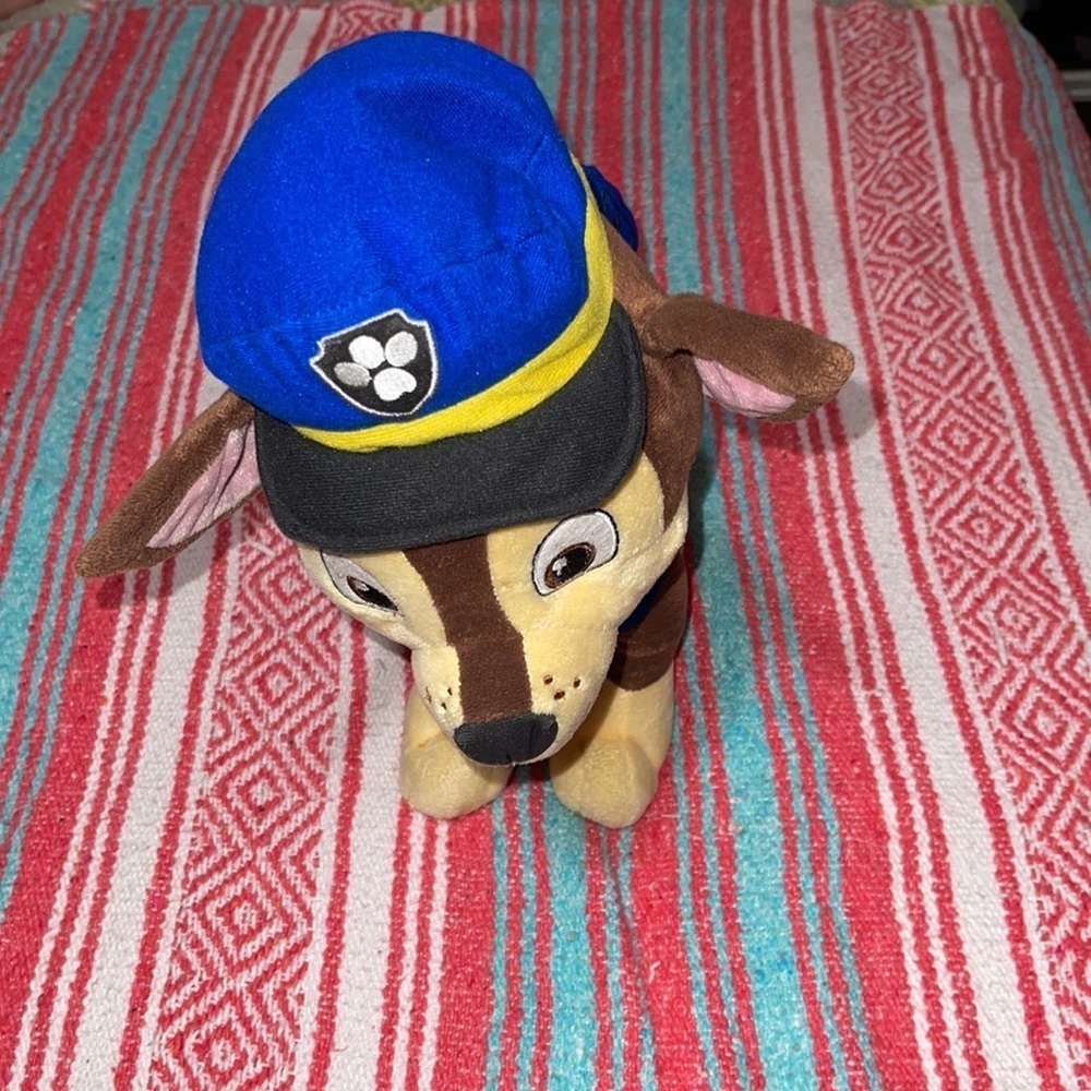 14” Nickelodeon official Paw Patrol dog plush - Picture 3 of 9